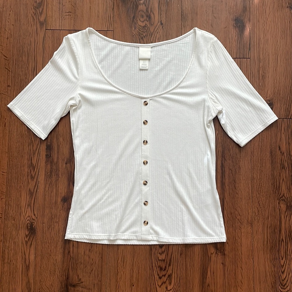 White shirt, size small